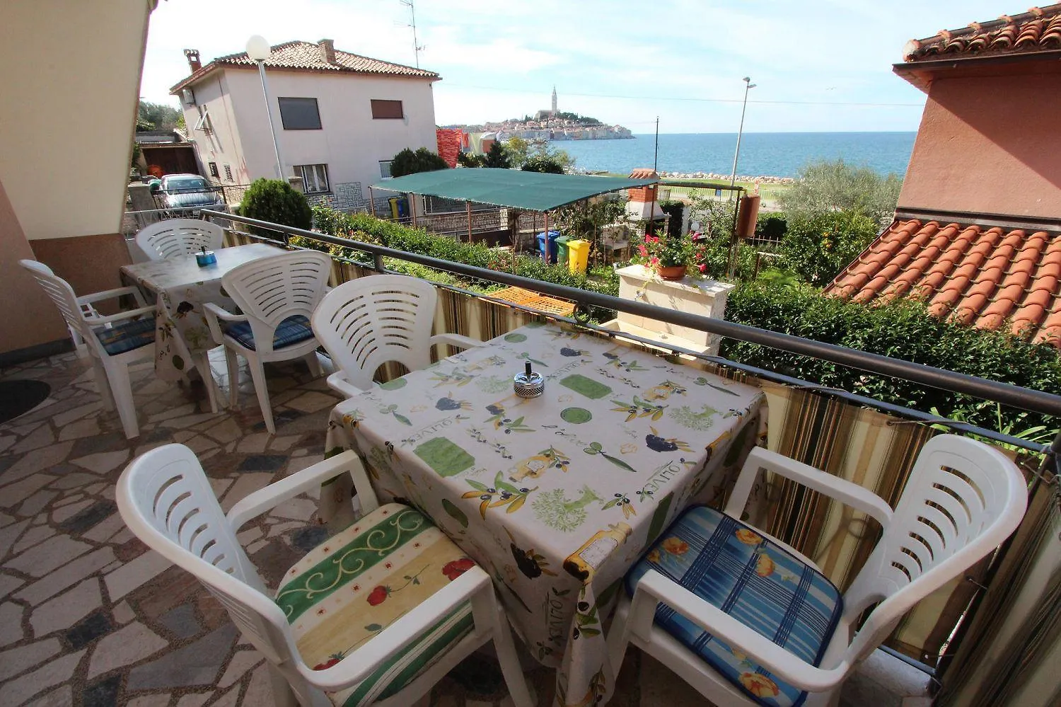 Charmantes Apartment Mit Panoramablick Auf Die Altstadt Von Rovinj Und Das Meer