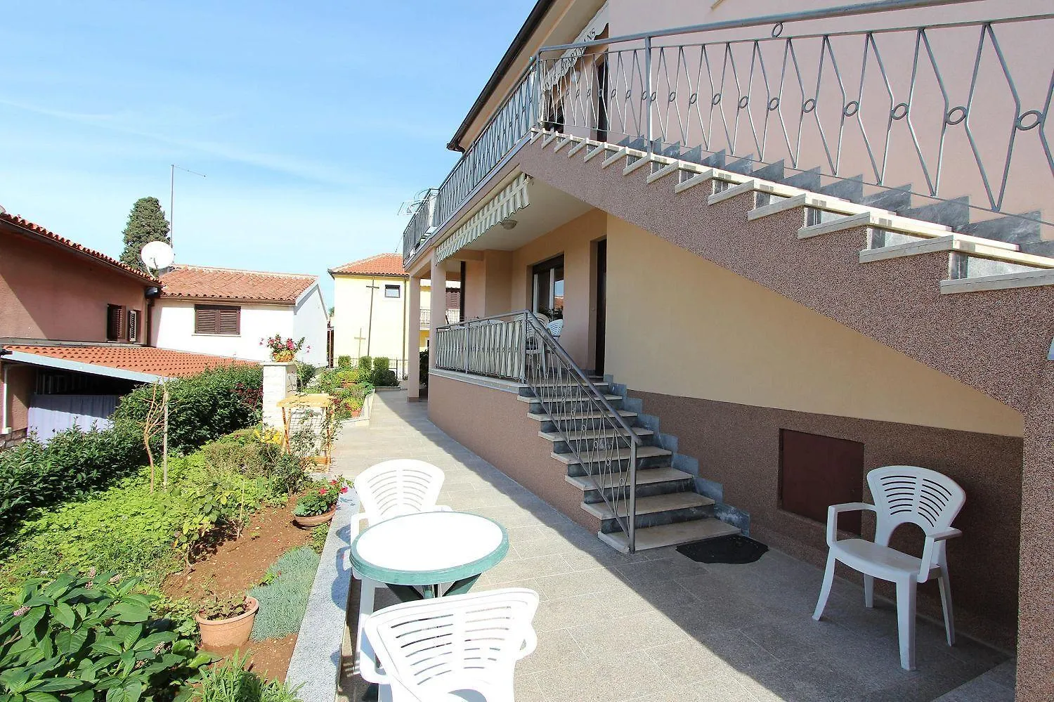 Charmantes Apartment Mit Panoramablick Auf Die Altstadt Von Rovinj Und Das Meer Croatia