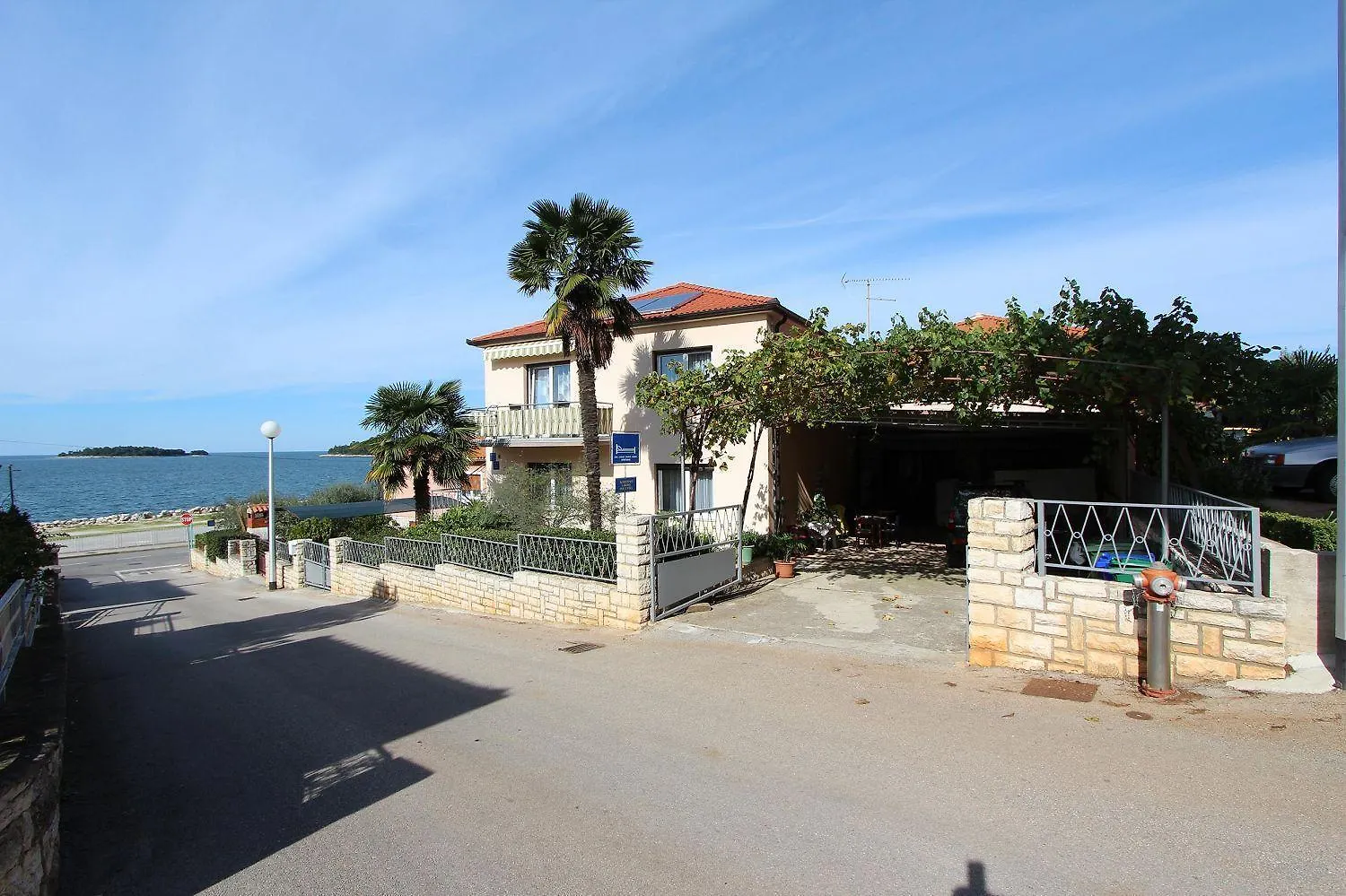 Charmantes Apartment Mit Panoramablick Auf Die Altstadt Von Rovinj Und Das Meer