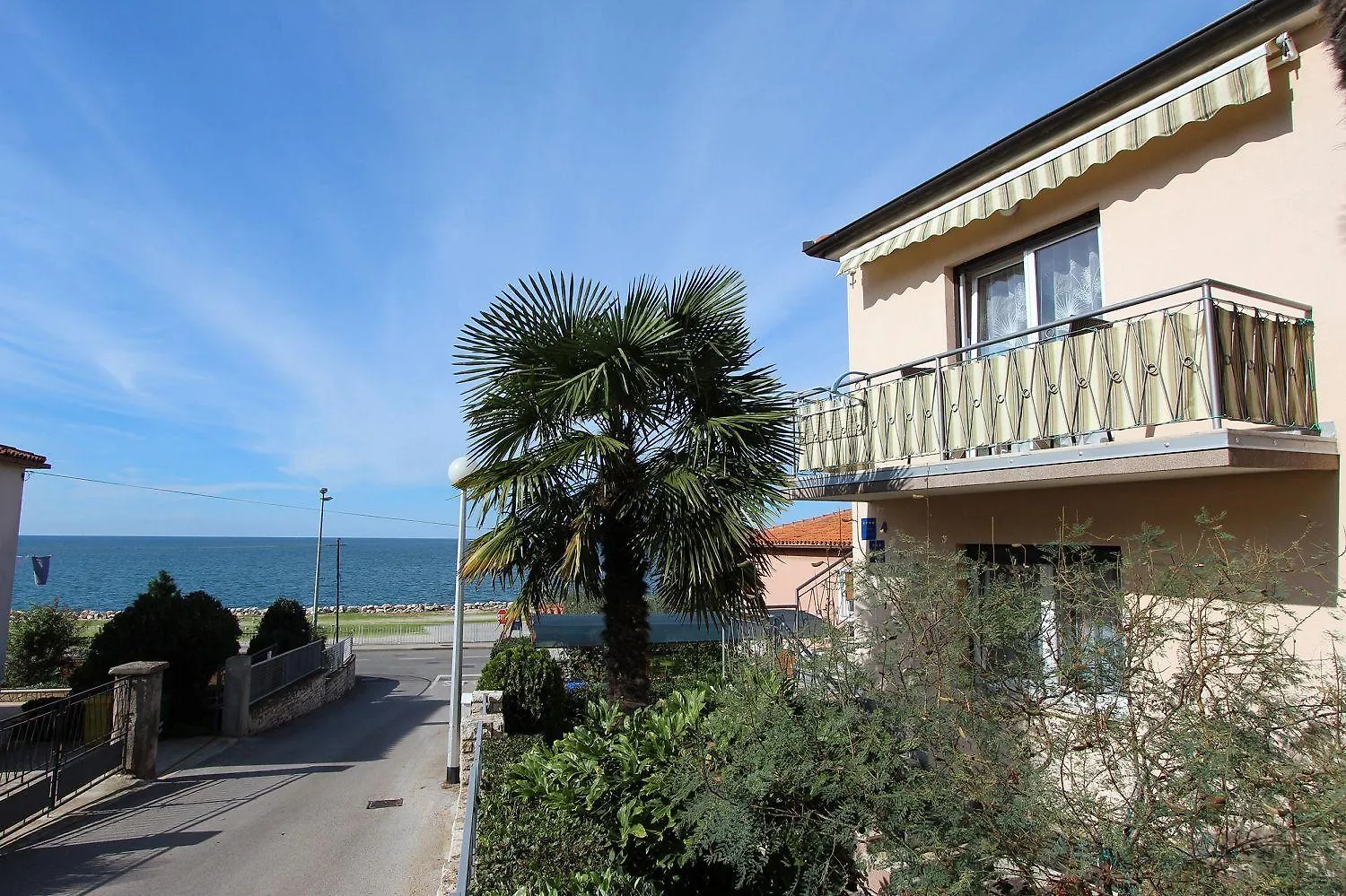 Charmantes Apartment Mit Panoramablick Auf Die Altstadt Von Rovinj Und Das Meer